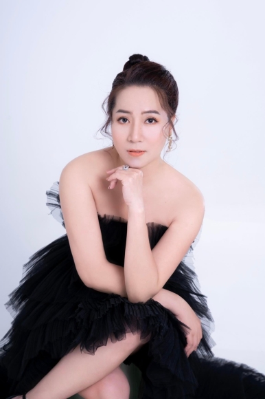 2 Tu Ba May Pho Trong Lang Tiet Lo Canh Quay Cuoi Toi Khoc Sung Mat