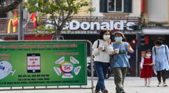 1 Viet Nam Lan Dau Vuot 110000 Ca Covid 19 Trong Ngay