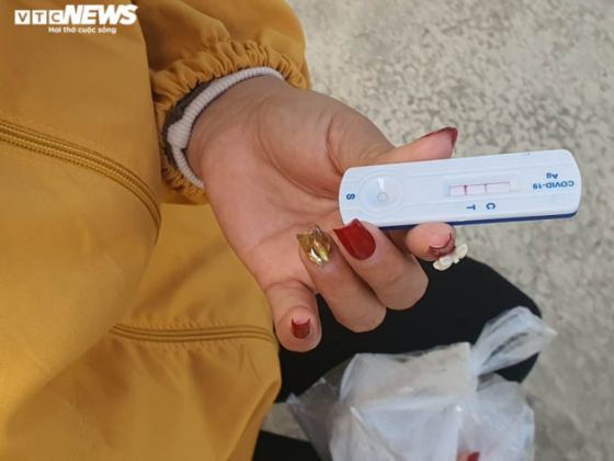 11 Bac Giang Kit Test Covid 19 Duoc Ban Nhu Hang Rong Ngay Cong Tram Y Te