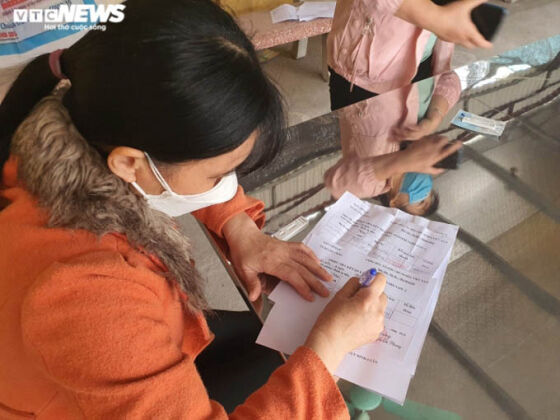 13 Bac Giang Kit Test Covid 19 Duoc Ban Nhu Hang Rong Ngay Cong Tram Y Te