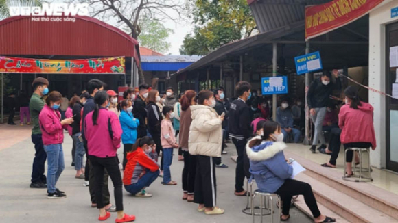 2 Bac Giang Kit Test Covid 19 Duoc Ban Nhu Hang Rong Ngay Cong Tram Y Te