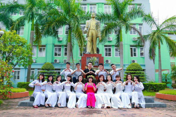 1 Chi Tien Ti Moi Giao Su Ve Truong Chuyen Van De Khong Phai La Tien