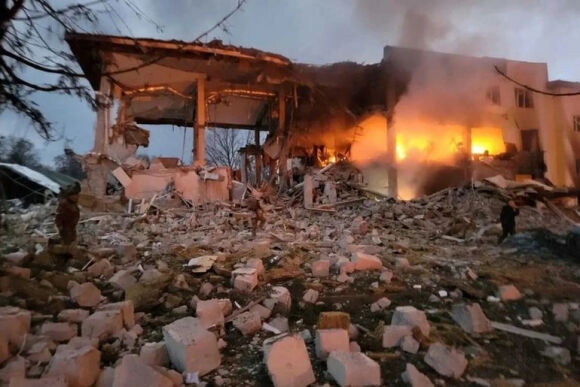 1 Nga Canh Bao Khong Nuong Tay Voi Linh Danh Thue O Ukraine
