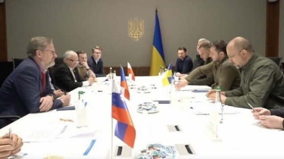 1 Sec Tuyen Bo Chau Au Luon Dung Ve Phia Ukraine Ba Lan Noi Eu Phai Moi Kyiv Gia Nhap