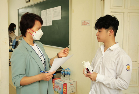 1 Hon 600 Thi Sinh Lan Dau Tien Du Ky Thi Olympic Vnu Tuyen Thang Vao Dai Hoc