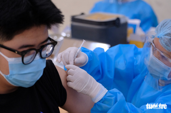 1 Thu Tuong Yeu Cau Nghien Cuu Tiem Vac Xin Covid 19 Cho Tre 3 5 Tuoi Mui 4 Cho Nguoi Lon