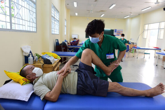 1 Tin Sang 20 3 23 Y Bac Si Tram Cam Vi Dich So Ca Covid 19 Tang Gap 6 Nhung Tu Vong Giam Hon 30