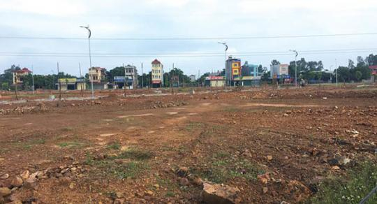 1 Nuoc Ngheo Dan Thu Nhap Thap Ma Gia Dat Tren Troi