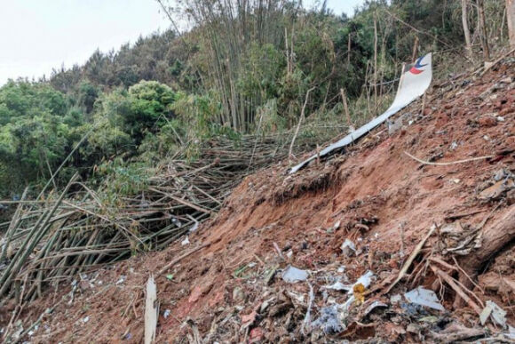 3 Vu Roi May Bay O Trung Quoc Phi Cong Da Khong Phan Hoi Cuoc Goi Tu Kiem Soat Vien Khong Luu