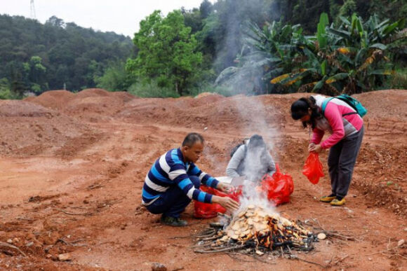 5 Vu Roi May Bay O Trung Quoc Phi Cong Da Khong Phan Hoi Cuoc Goi Tu Kiem Soat Vien Khong Luu