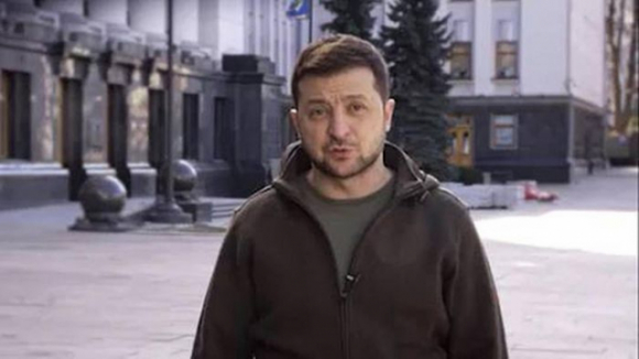 1 Tong Thong Ukraine Zelensky Muon Co 1 So May Bay Xe Tang Cua Nato