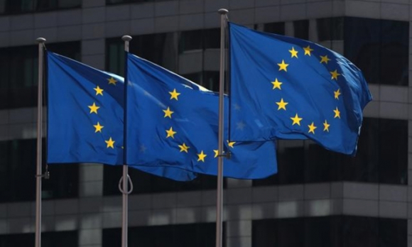 1 Quyet Dung Nhap Khau Dau Mo Tu Nga Eu Ra Don Quyet Dinh
