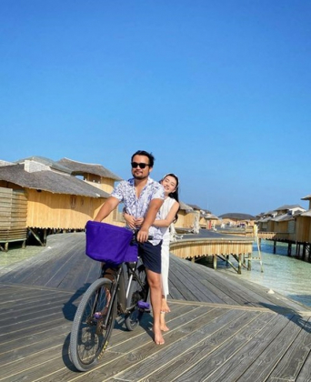 4 Co Gai Mien Tay Lay Ti Phu Thai Lan Di Du Lich Vai Ngay Cung Ton Vai Ti Dong