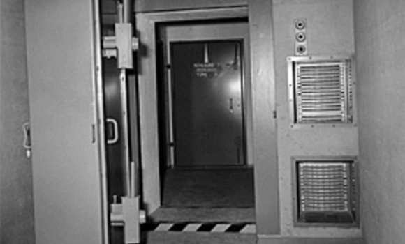 1 Thuy Si Noi Tieng Voi 365000 Ham Tru An Co The Chua Gan 9 Trieu Nguoi