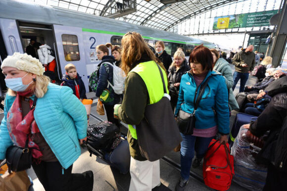 1 Hon 42 Trieu Nguoi Ukraine Da Roi Dat Nuoc Tu Khi Nga Mo Chien Dich Quan Su