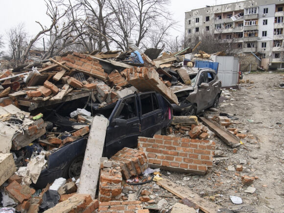 8 Ngoai O Kiev Tan Hoang Sau Khi Nga Rut Quan