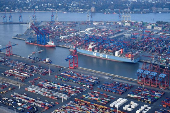 1 Them Nhieu Nuoc Cam Tau Nga Cap Cang Vi Chien Dich Quan Su O Ukraine