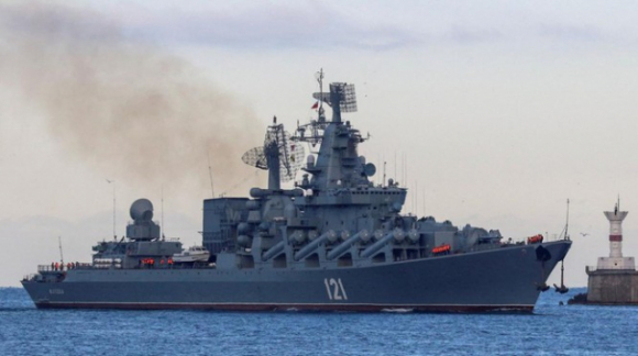 4 Ukraine Lan Dau Tien Cong Bo Hinh Anh Tau Tuan Duong Moskva Bi Chay
