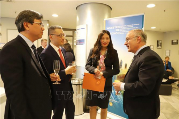 4 Quang Ba Diem Den Du Lich Viet Nam Voi Ban Be Duc