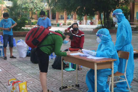 1 Tphcm Chi Con 1 Ca F0 Cach Ly Tap Trung