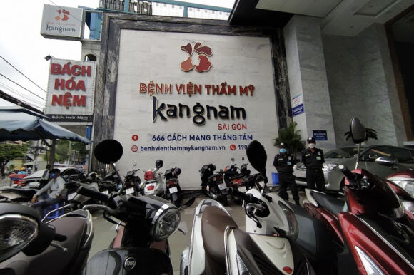 1 Nguoi Phu Nu 61 Tuoi Tu Vong Sau Khi Nang Nguc Tai Benh Vien Tham My Kangnam