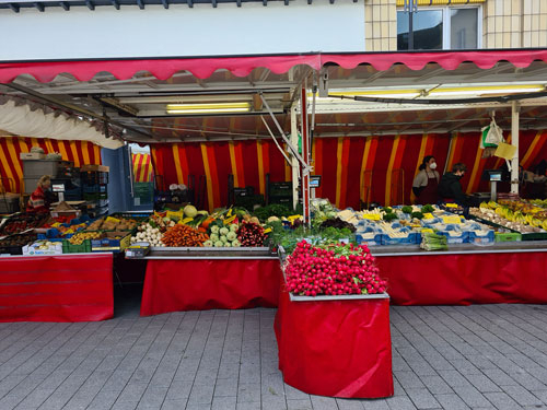 2 Thu Tu Duc Chung Tay Vuot Qua Con Bao Lam Phat