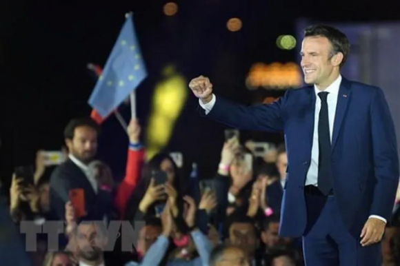 1 My Chuc Mung Tong Thong Phap Emmanuel Macron Tai Dac Cu