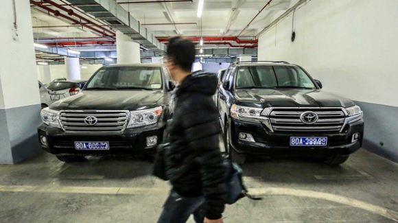 4 Xe Cong Noi Dung Khong Het Cho Muon Mua Them