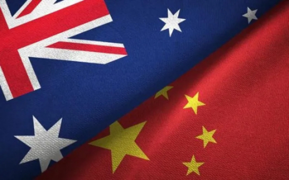 1 Tranh Cu Tai Australia Nong Bong Chu De Trung Quoc Va Thai Binh Duong