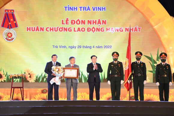4 Chu Tich Quoc Hoi Neu 6 Van De Trong Tam De Phat Trien Tra Vinh