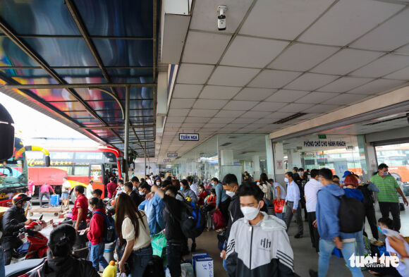 4 Thieu Xe Khach Ben Xe Mien Tay Dieu Xe Buyt Cho Dan Ve Que