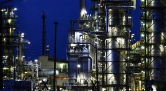 1 Gia Dau Tang Vot Khi Eu De Xuat Loai Bo Dau Nga Trong 6 Thang