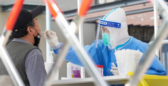 1 Bac Kinh Mo Dot Xet Nghiem Moi Thuong Hai Hoan Thi Dai Hoc Vi Covid 19