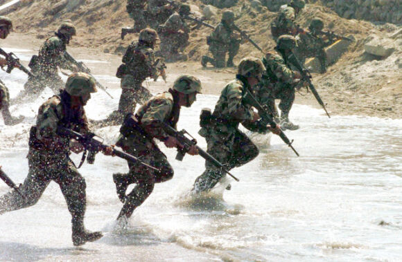 16 200000 Quan Nato Vao Trang Thai San Sang Chien Dau