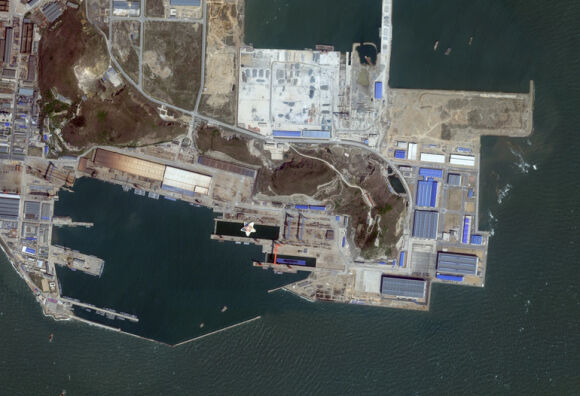 1 Anh Ve Tinh Co The He Lo Tau Ngam Hat Nhan Moi Cua Trung Quoc