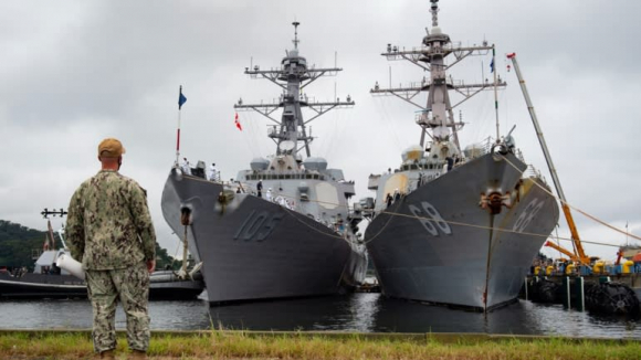 1 My Dieu Dan Chien Ham Khung Theo Doi Tau Ngam Trung Quoc