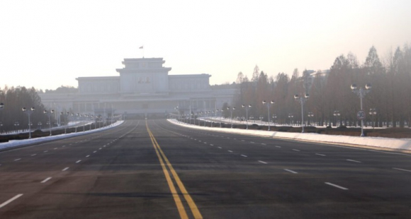 1 Trieu Tien Bat Ngo Phong Toa Thu Do Binh Nhuong