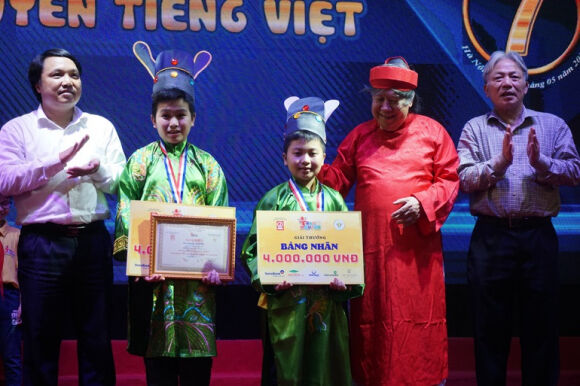 5 Hoc Sinh Phu Tho Bac Ninh Duoc Vinh Danh La Trang Nguyen Tieng Viet