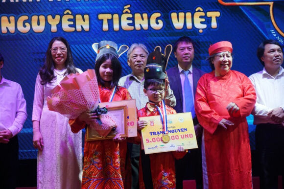 6 Hoc Sinh Phu Tho Bac Ninh Duoc Vinh Danh La Trang Nguyen Tieng Viet