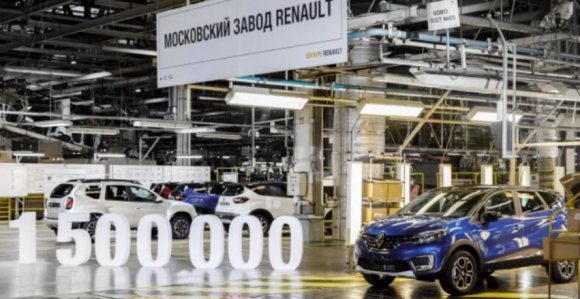 2 Renault Ngung Hoat Dong Hoan Toan Tai Nga