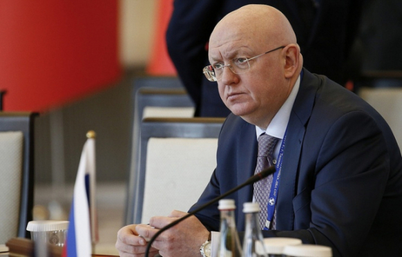 1 Dai Su Nga Phuong Tay Dang Pha Vo Xuong Song Cua Nen Kinh Te Moscow