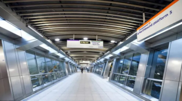 2 Crossrail  Duong Ham Tau Dien Ngam Lon Nhat Chau Au Di Vao Hoat Dong