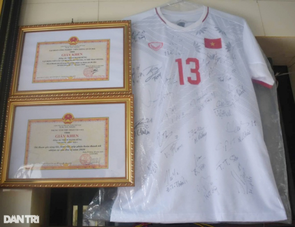 7 Bo Nham Manh Dung Di Cay Thue Me Lam Cong Nhan Tung Mong Con Vao Dai Hoc