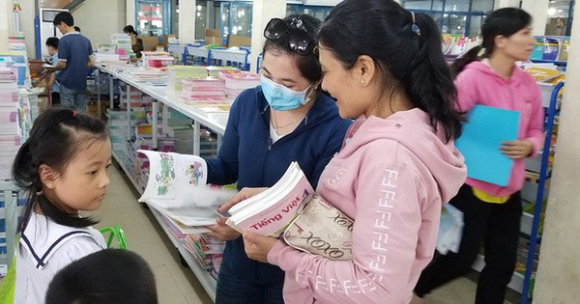 1 Ha Noi Phe Duyet 42 Sach Giao Khoa Lop 7 Va 55 Sach Giao Khoa Lop 10