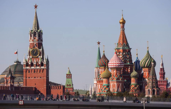 1 Nga Thong Qua Du Luat Bo Gioi Han Tuoi Nhap Ngu