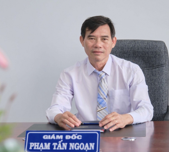 1 Khoi To Giam Doc Trung Tam Giao Duc Nghe Nghiep   Huong Nghiep Phu Yen