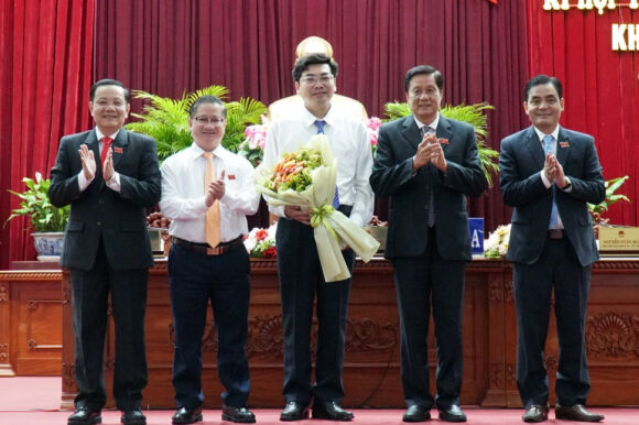 2 Can Tho Rot Hon 1000 Ty Dong Lam Cao Toc