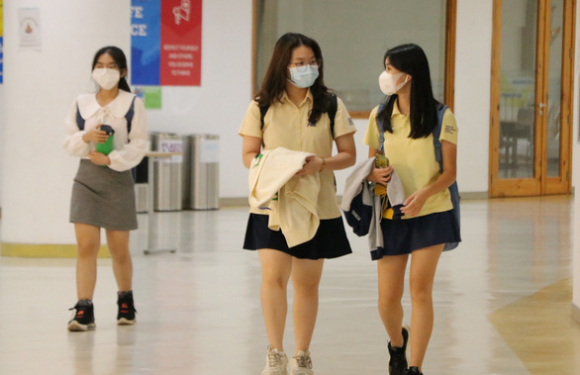 1 Nam Hoc 2022   2023 Nong Chuyen Hoc Phi Truong Quoc Te