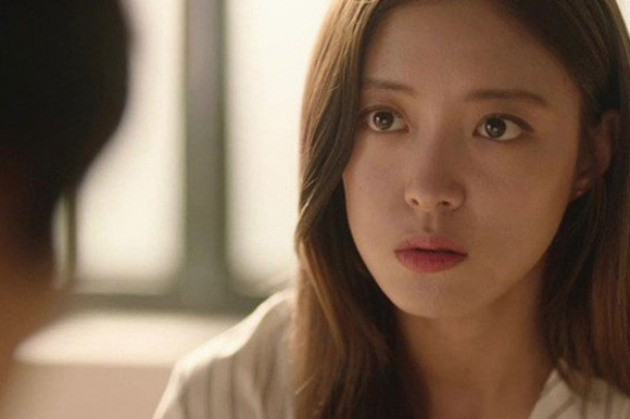 Thấy người đàn ông mà mẹ chồng mời tới ăn cơm, tôi đã hiểu ý của bà