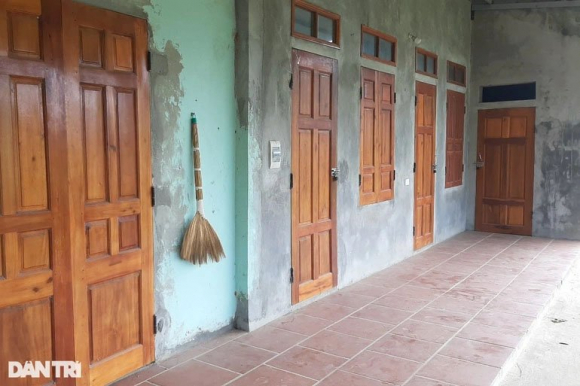 2 Chua Tim Duoc Trieu Quan Su Dan Nom Nop Lo Mat An Mat Ngu